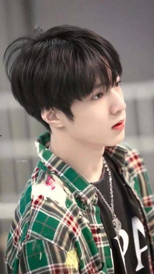 娱乐吃瓜君刘耀文