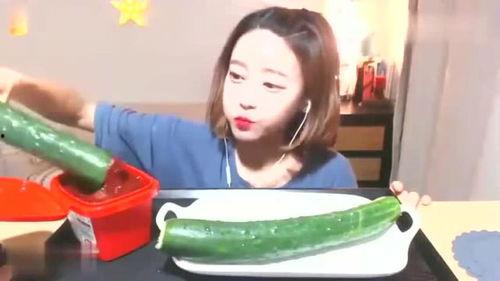 娱乐吃瓜酱现在的大学生