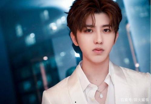 吃瓜娱乐圈蔡徐坤,从吃瓜明星到流量王者的蜕变之路